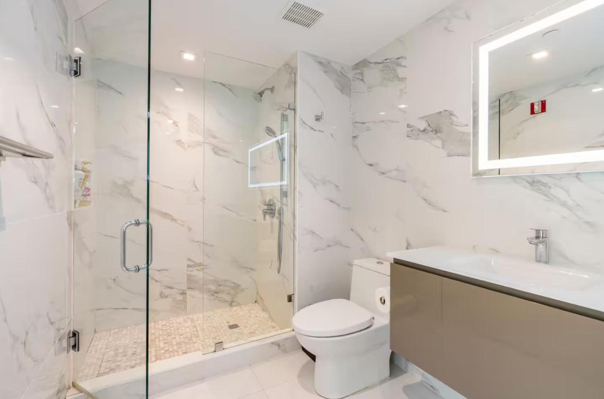 Beachfront Bentley Hotel One Bedroom Suite With Balcony And Beach Access Miami Beach Buitenkant foto